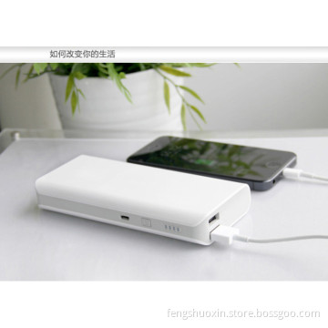 5600mAh Portable Power Bank with CE RoHS FCC (FSX-1635)